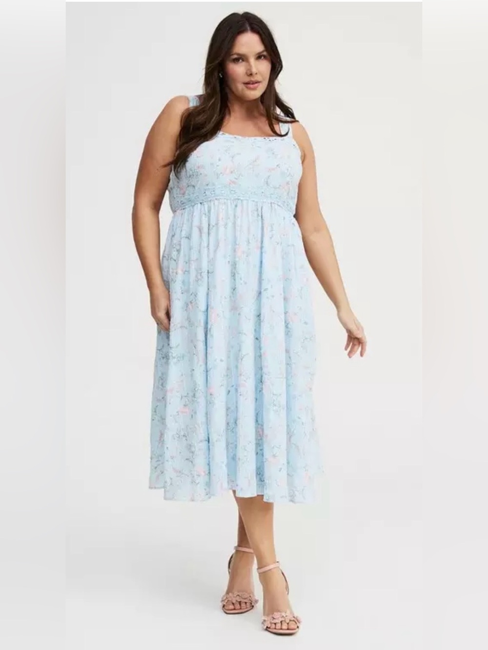 Torrid Light Blue, Square Neck Tea Length Dress
SIZE 2X     *NWT*